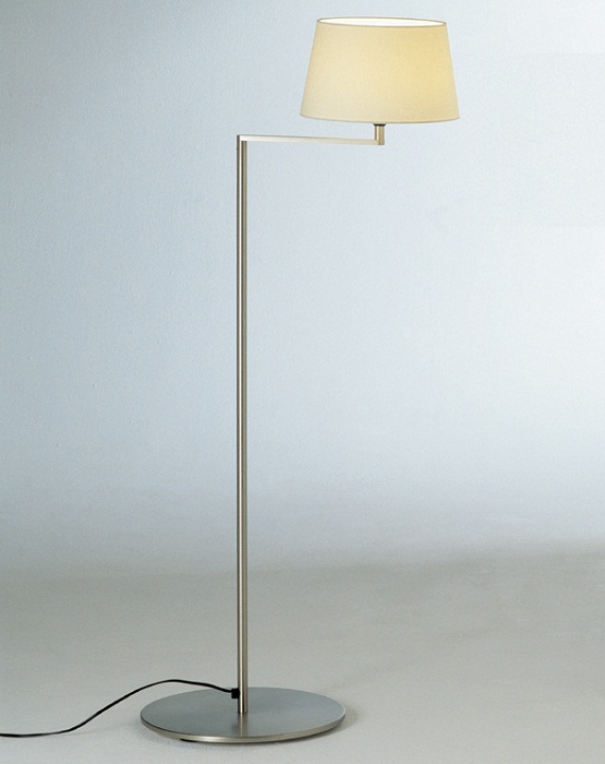 Americana Floor Lamp by Santa and Cole Lamps
